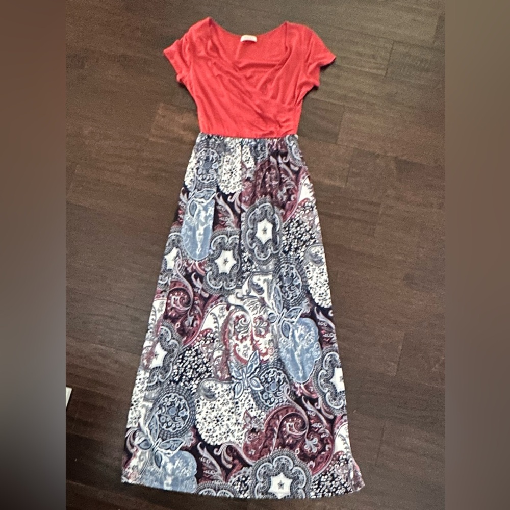 Gilli Maxi Dress